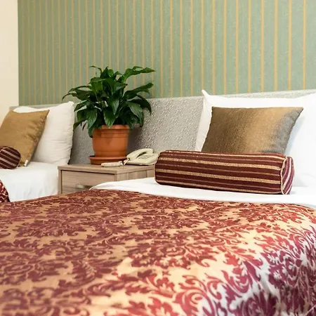 Dinar איסטמבול