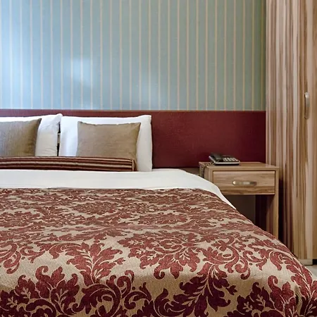 Hotel Dinar