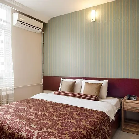 Dinar Hotel 2*